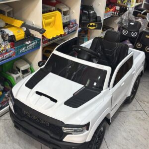 CAMIONETA A BATERIA RAM