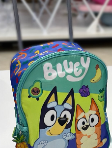 MOCHILA CON RUEDITA DE BLUEY
