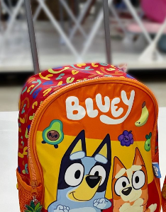 mochila con ruedita de bluey